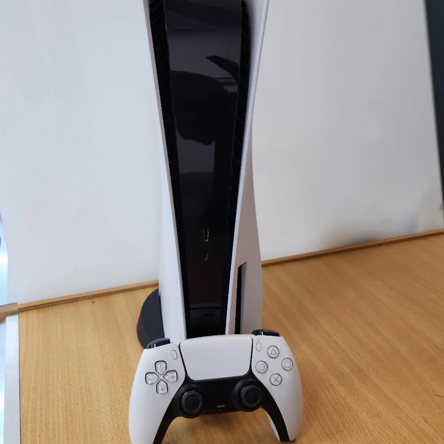 Ps5 Gaming Console Set - photo 2
