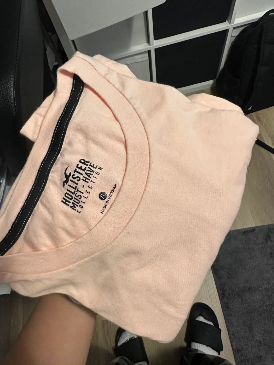Hollister Tees - XL thumbnail