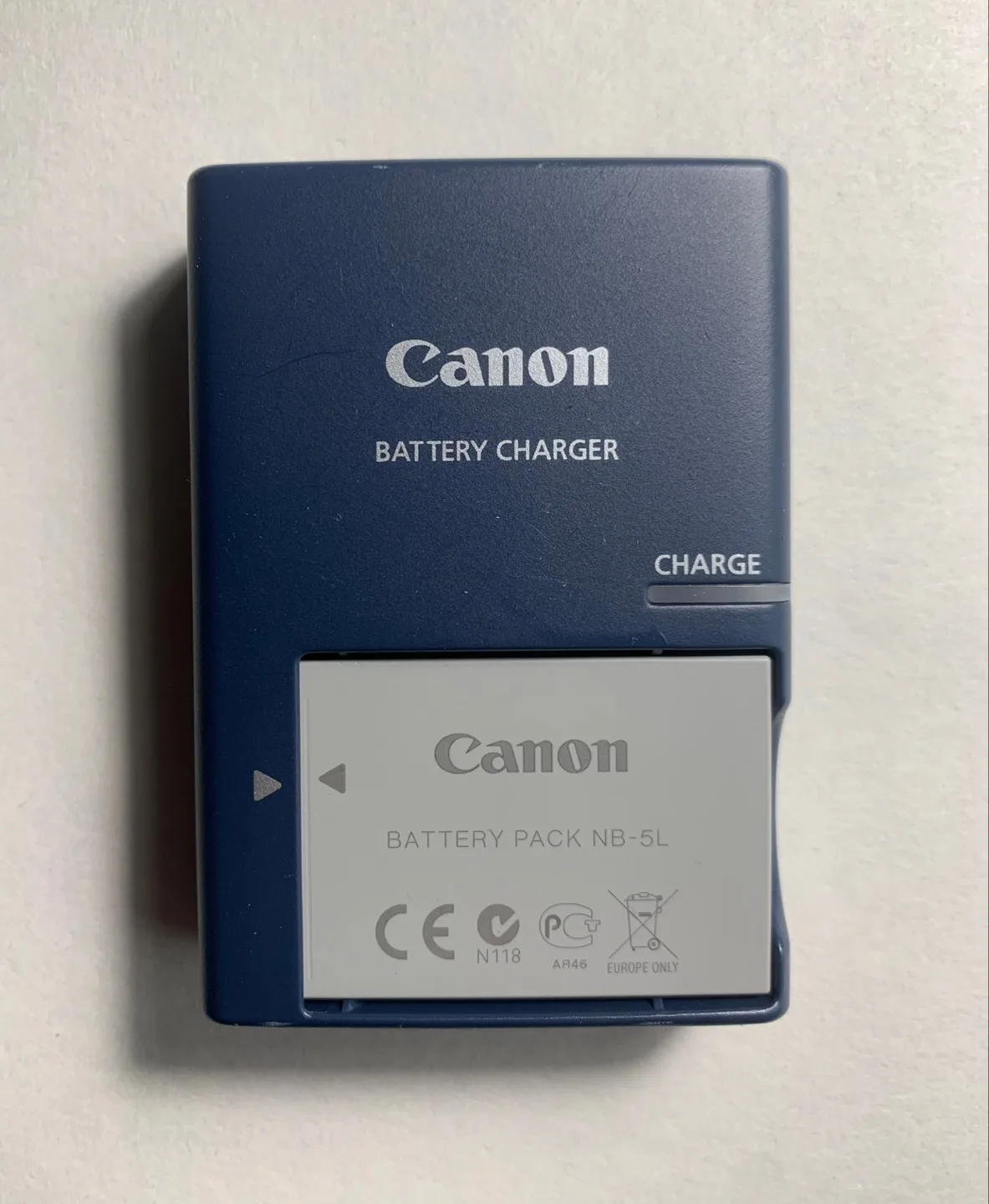 Canon Powershot S100 Digital Camera with Case image indicator(6)