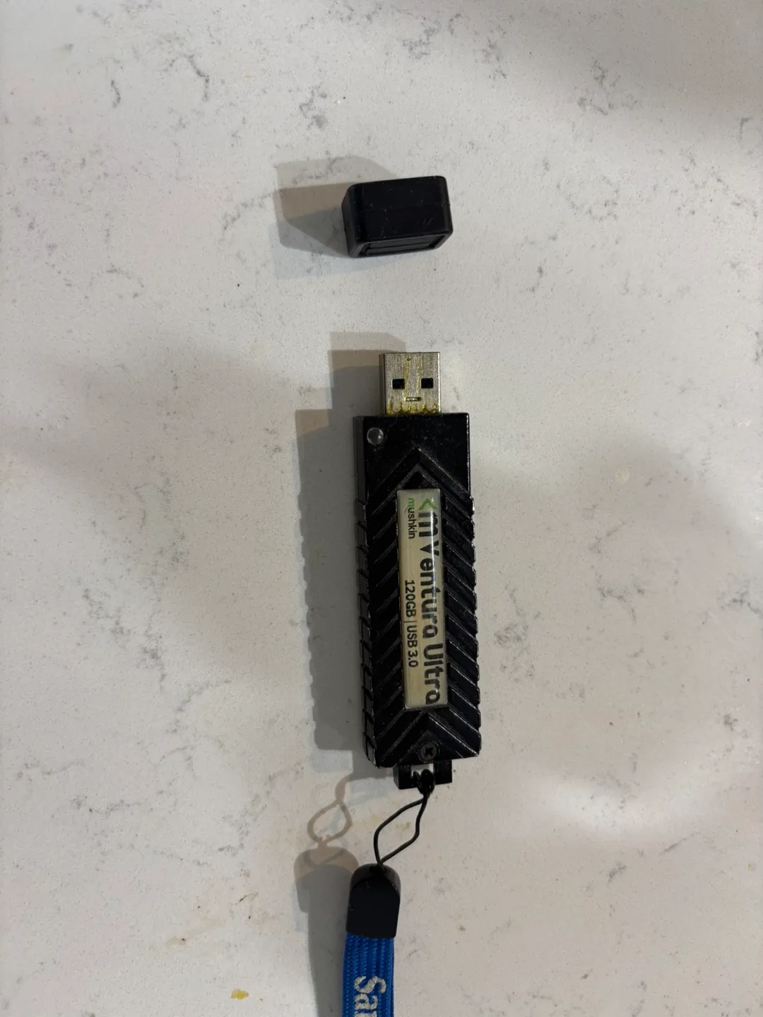SanDisk Ventura Ultra USB 3.0 Flash Drive 120G thumbnail