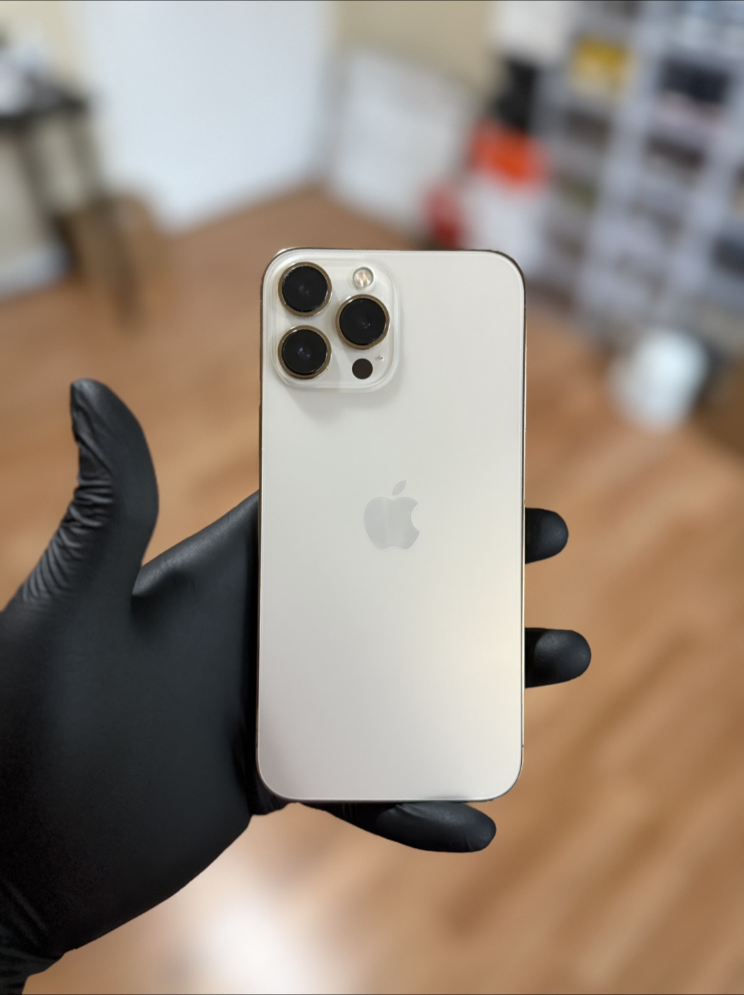 Smartphone for Sale - photo 2