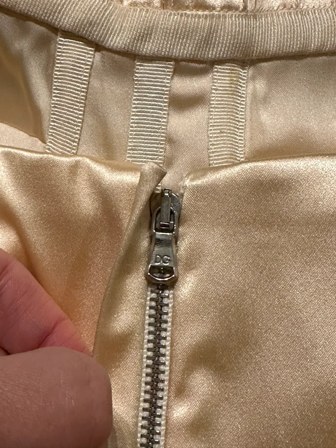 Dolce Gabbana silk corset made in Italy size 42 image indicator(5)