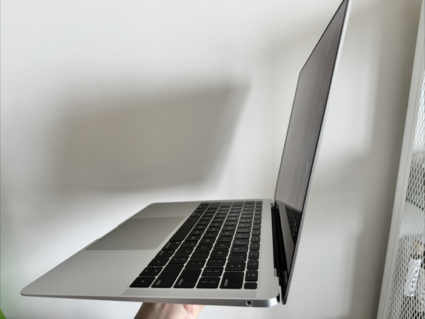 MacBook Air 13” (2019) - photo 5
