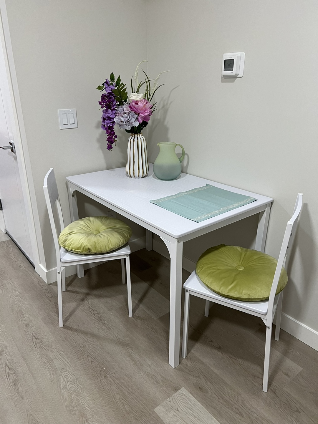 Dinner table, 2 chairs, 1 bench.