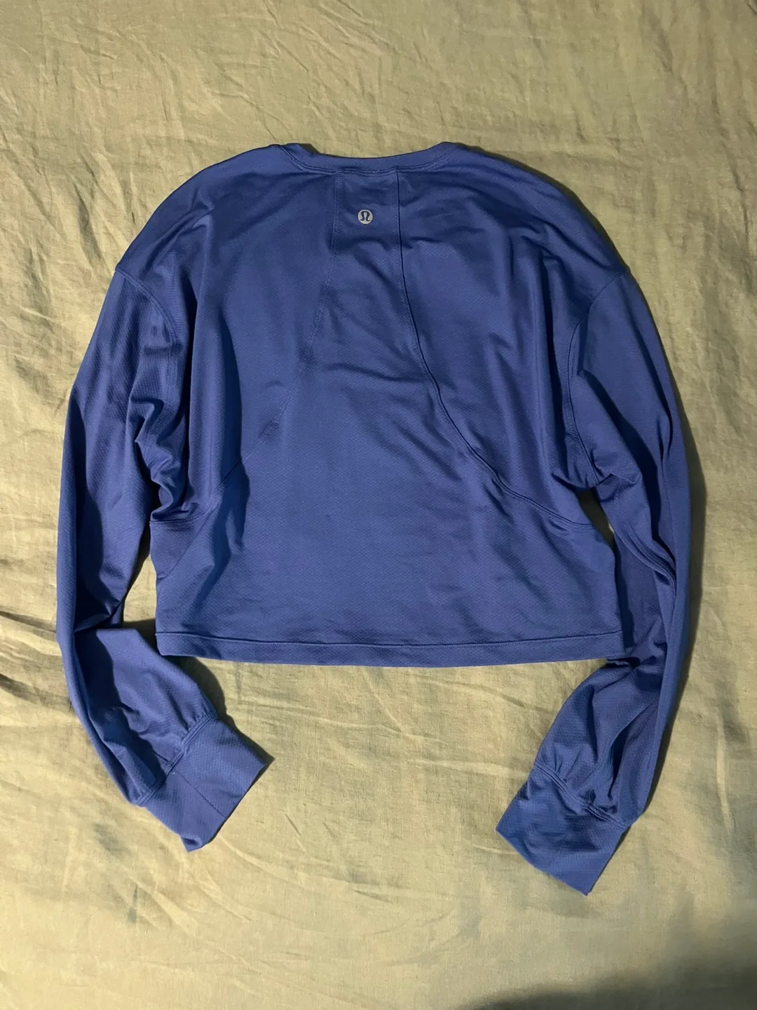 Lululemon Abrasion-Resistant Training Long-Sleeve Shirt - size 6 image indicator(5)