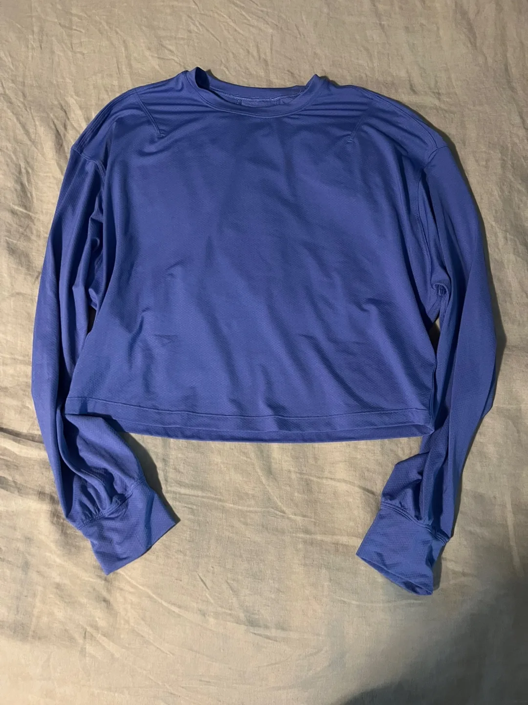 Lululemon Abrasion-Resistant Training Long-Sleeve Shirt - size 6 image indicator(4)