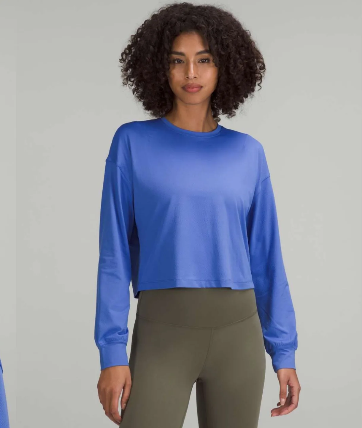 Lululemon Abrasion-Resistant Training Long-Sleeve Shirt - size 6 thumbnail