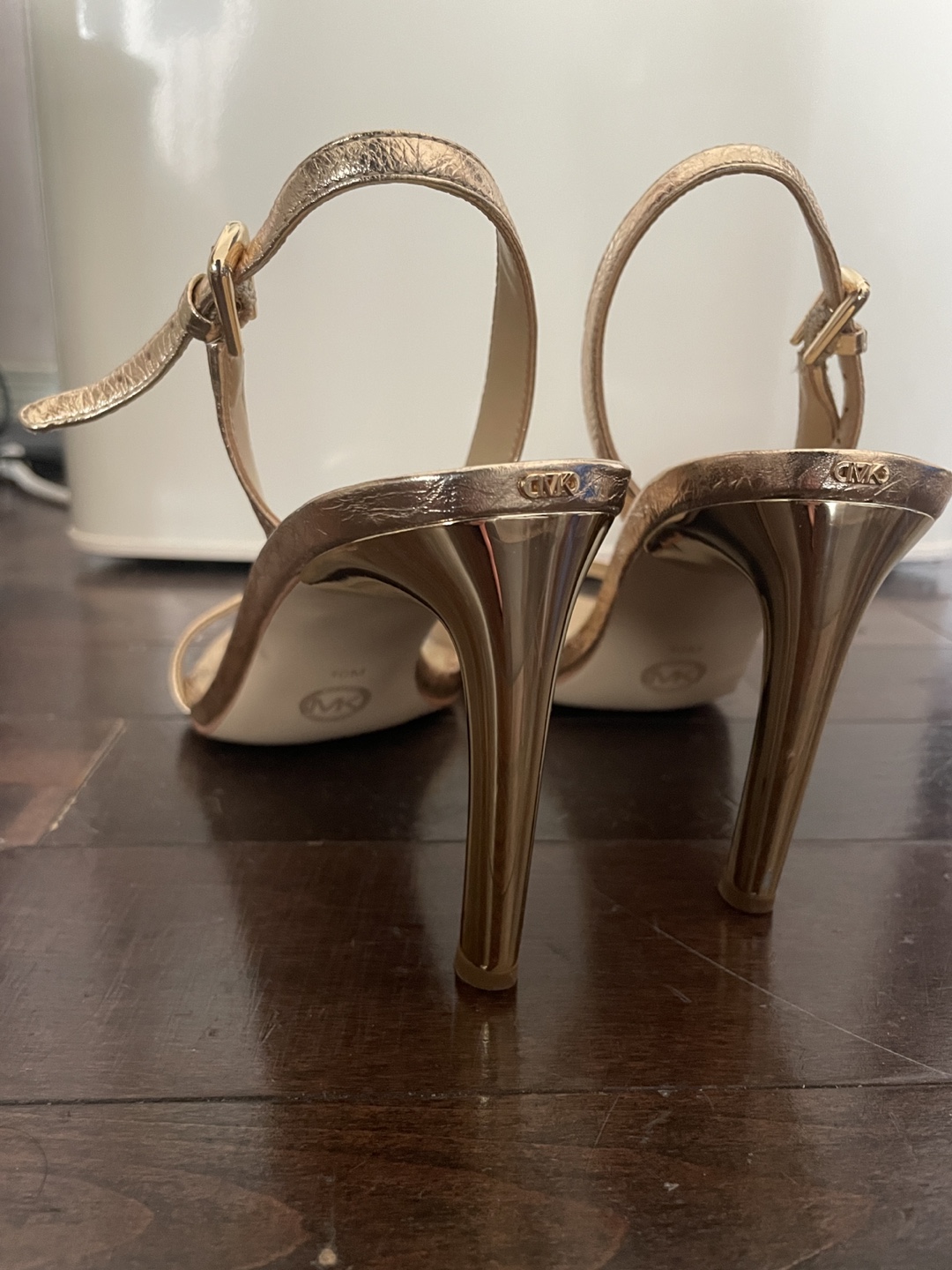 Michael Kors Gold Sandals - photo 3