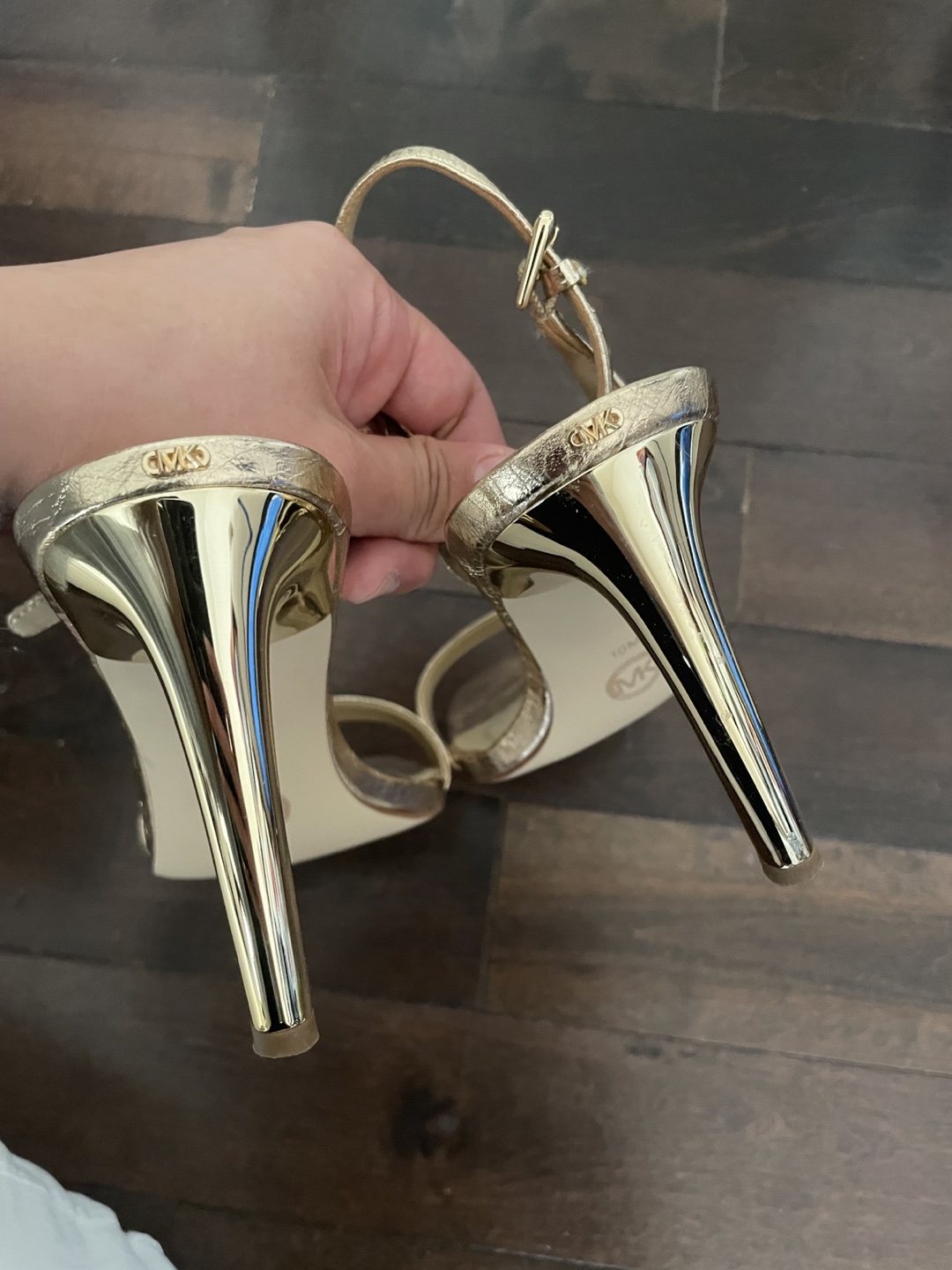 Michael Kors Gold Sandals - photo 4