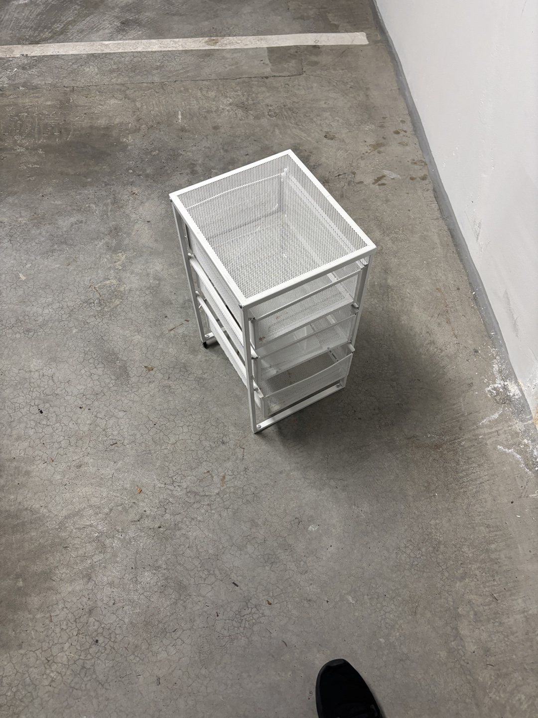 White Metal Rolling Cart - photo 2