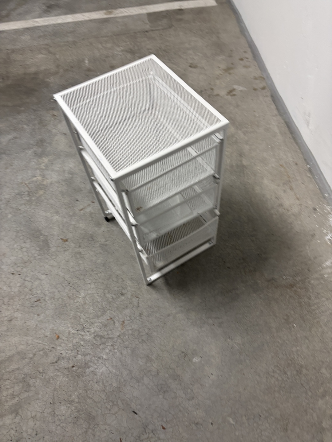 White Metal Rolling Cart