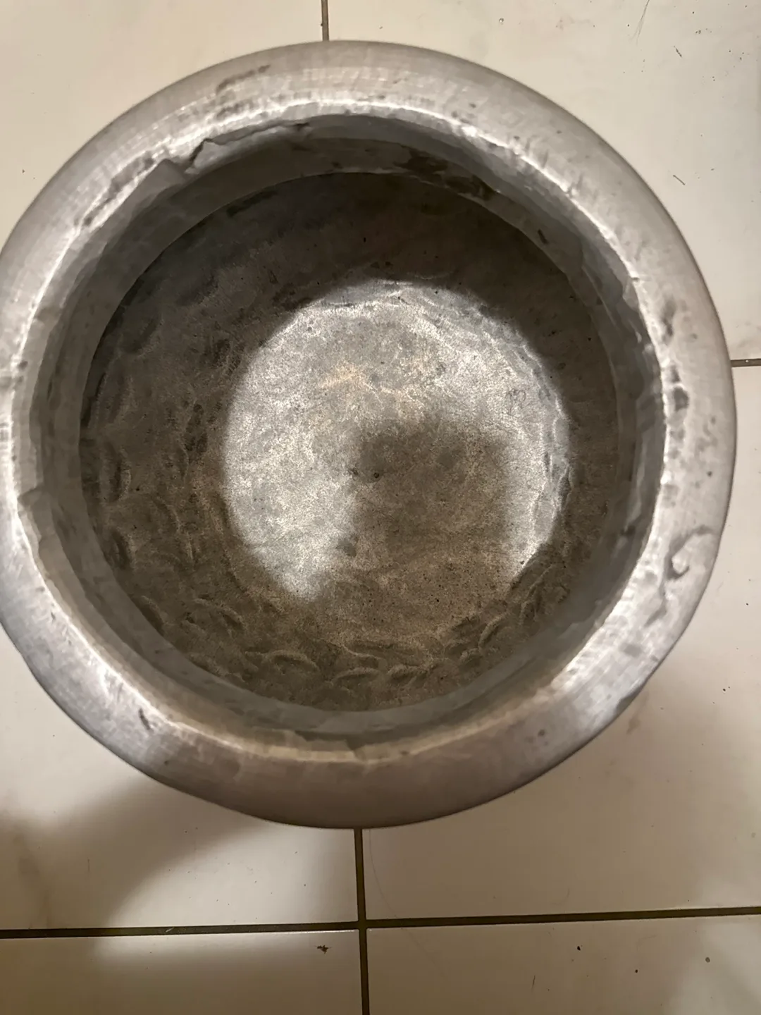 Hammered Metal Cooking Pot thumbnail