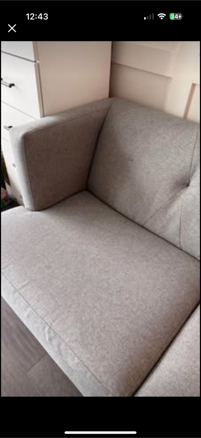Stylish CB2 Holden Style Grey Tufted 3 Seater Sofa - photo 4