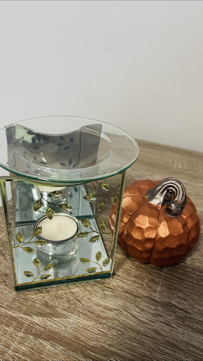 Tealight Candle Warmer & Pumpkin Décor - photo 2