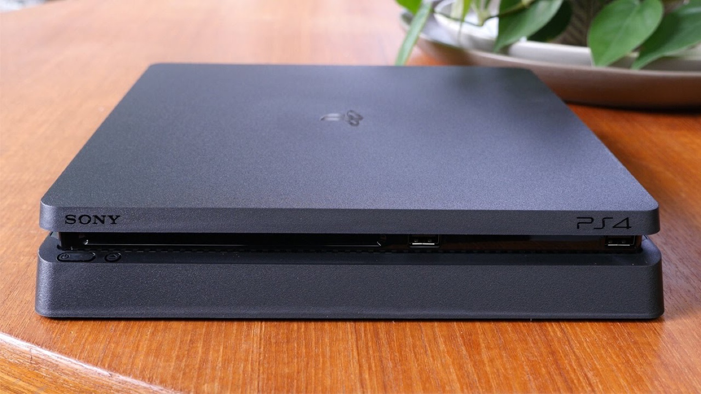 Sony Playstation PS4 Console