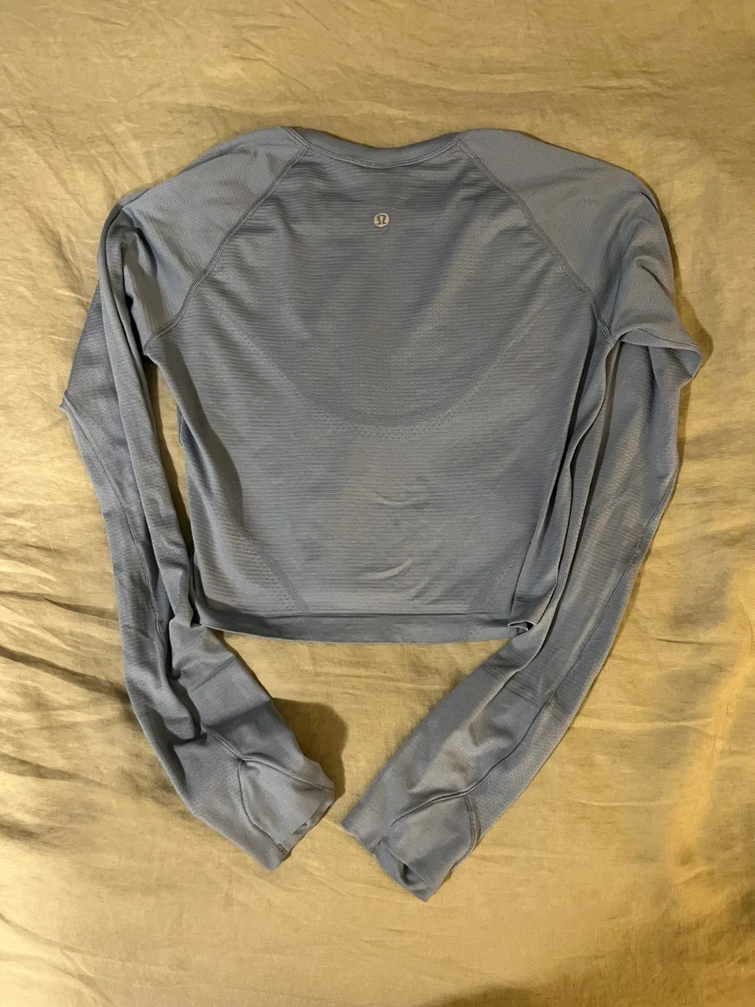 Lululemon Swiftly Tech Cropped Long-Sleeve Shirt 2.0 - size 8 image indicator(7)
