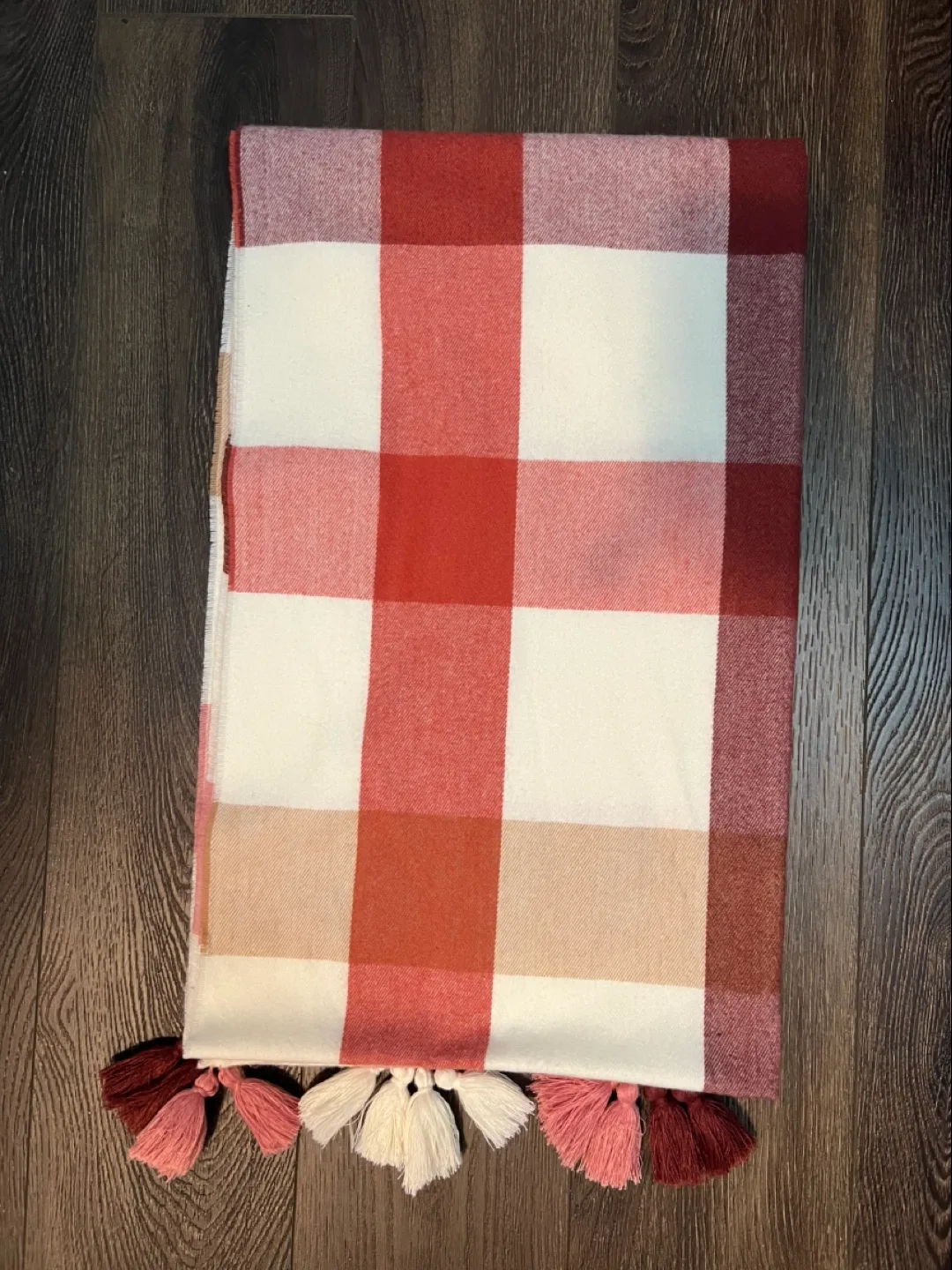 Plaid Scarf with Tassels image indicator(2)
