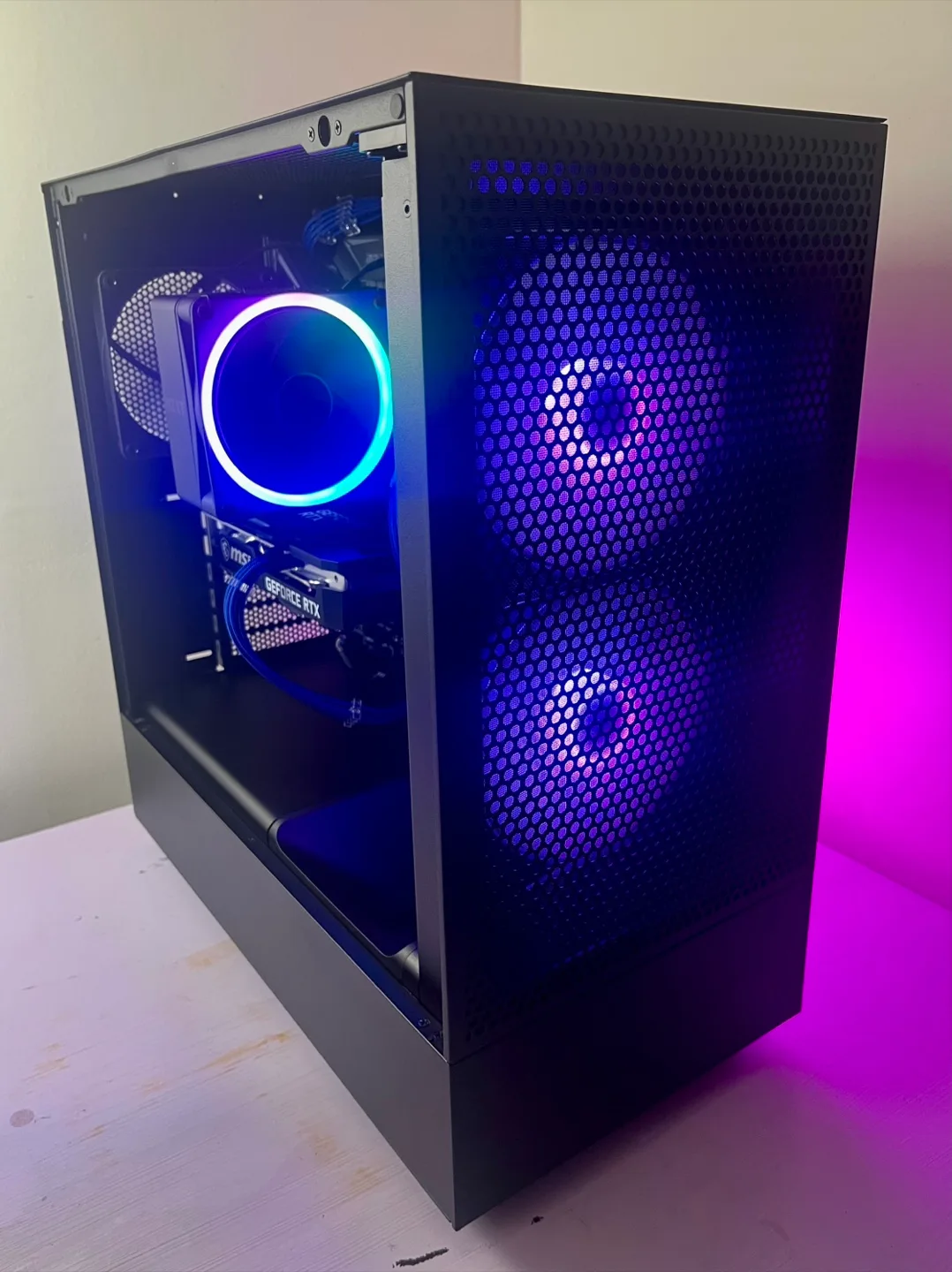 Gaming PC! 1TB SSD | RTX 3050 8GB | Intel i7-10700 | 32GB DDR4 image indicator(3)