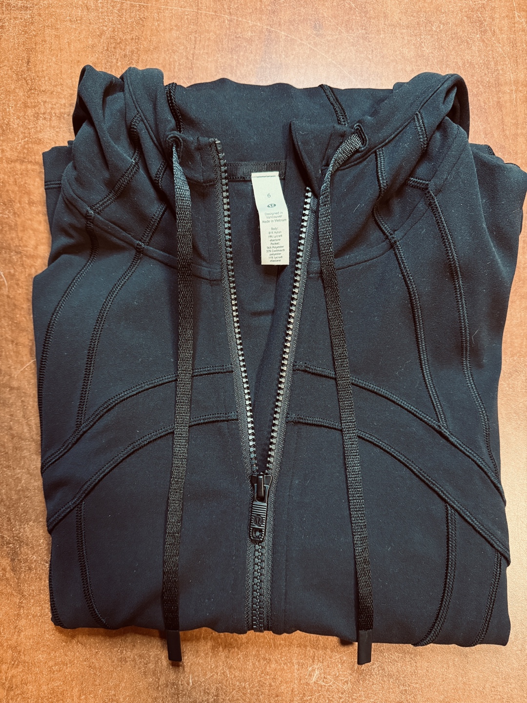 Lululemon Black Full-Zip Hoodie - Size 6