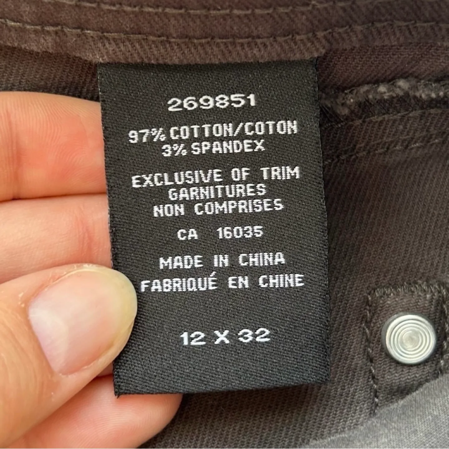 Nicole Miller Original High Rise Charcoal Denim Jeans Size 12 image indicator(5)