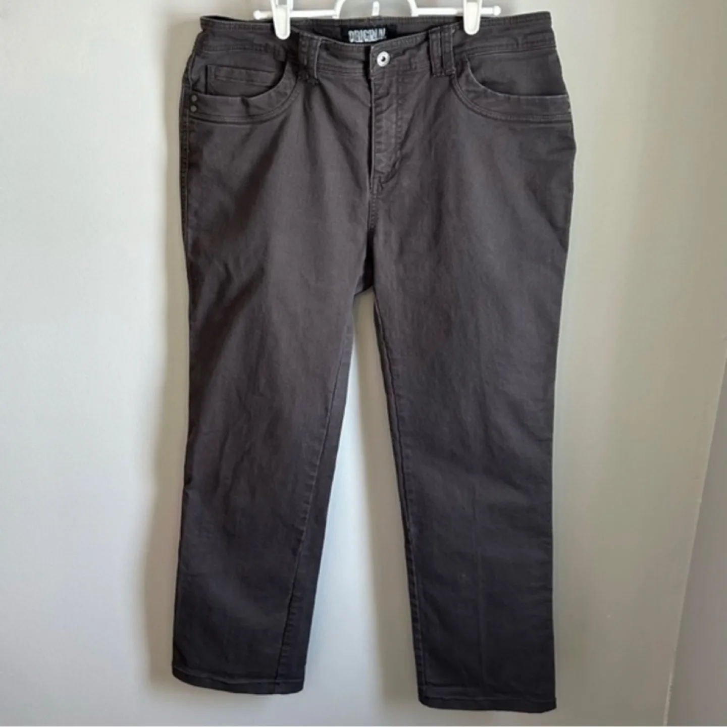 Nicole Miller Original High Rise Charcoal Denim Jeans Size 12 thumbnail