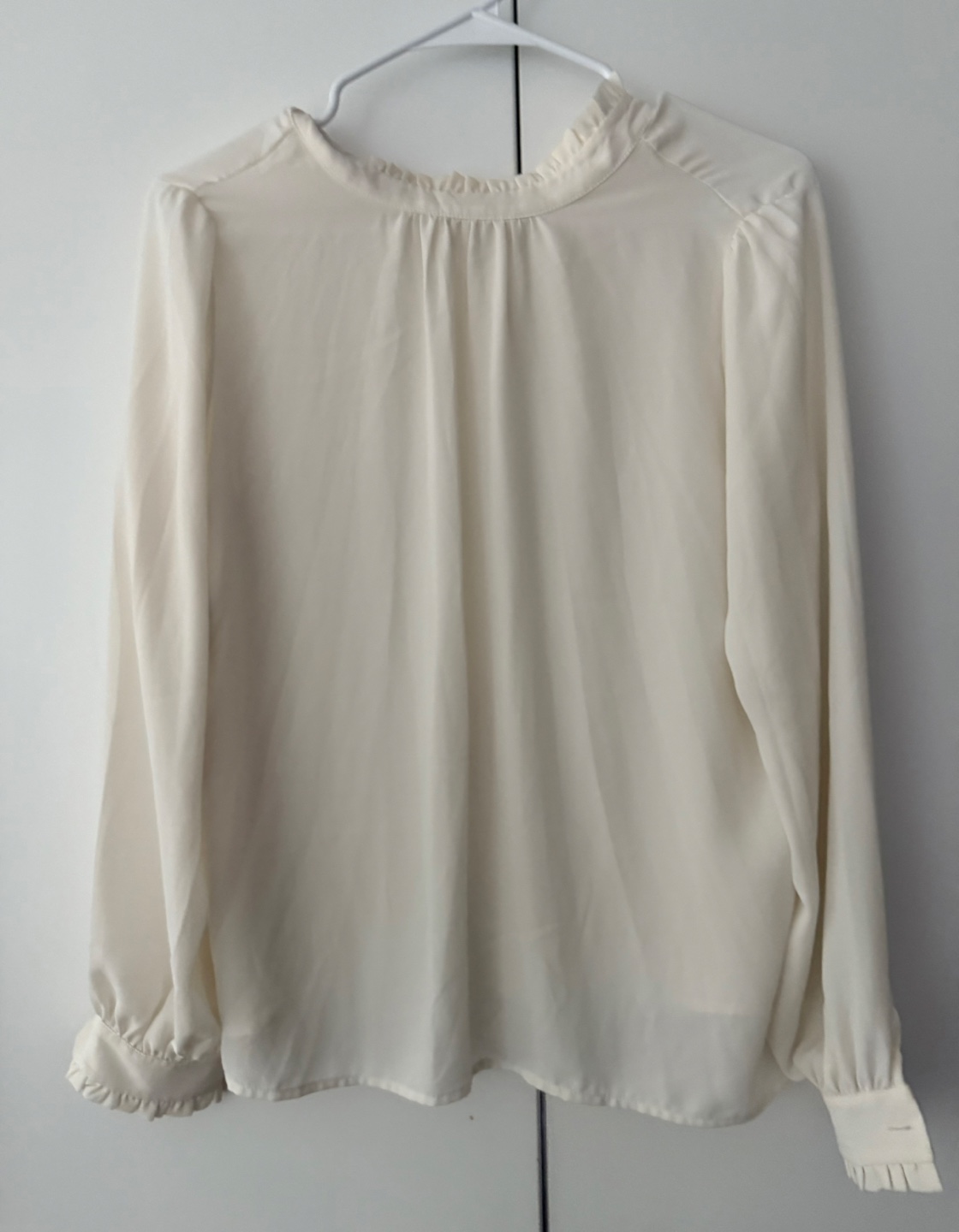 Ivory Blouse with Ruffle Detailing - photo 3