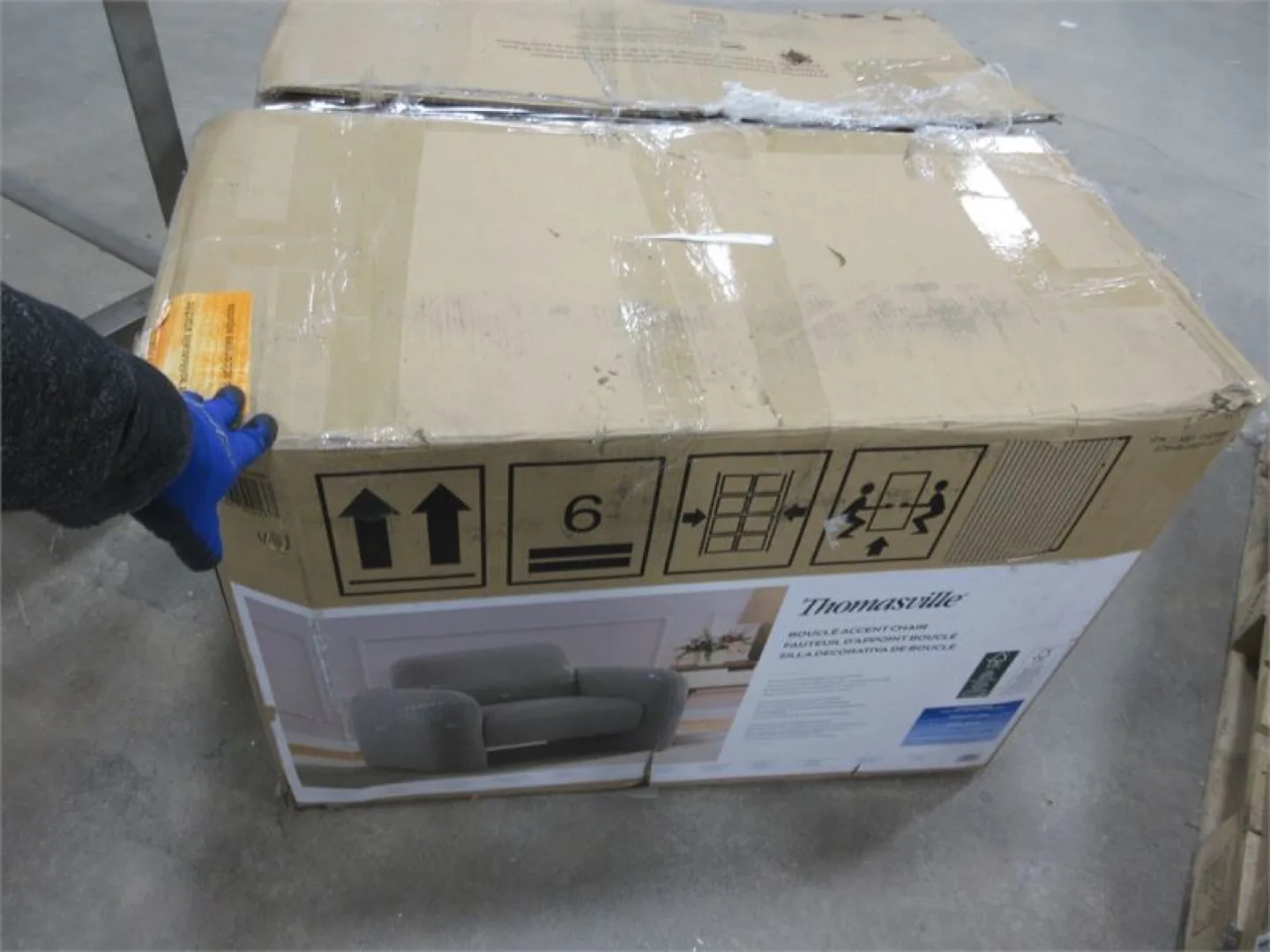 Thomasville Boucle Fabric Accent Chair Light Grey image indicator(2)