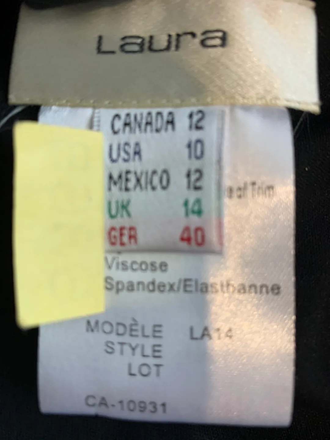 Laura Black Top image indicator(4)