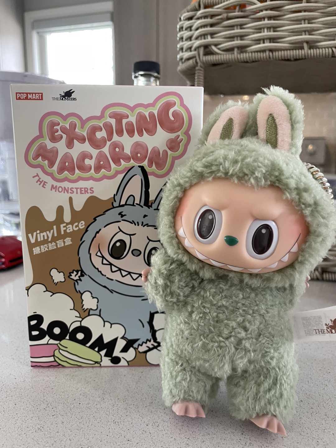 Labubu - Green Grape Exciting Macaron BNIB - Pop Mart Pop Now