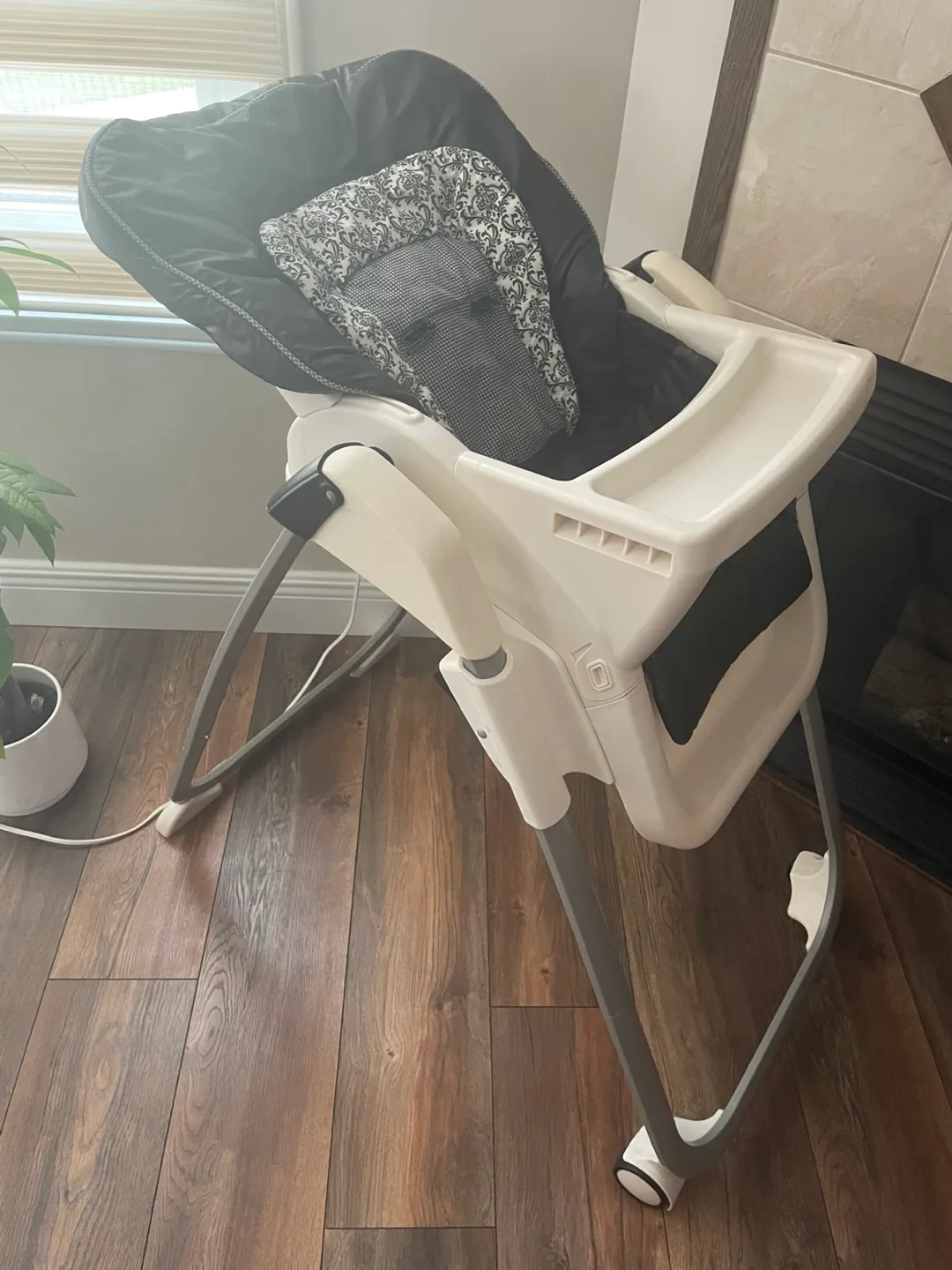Graco Tablefit High Chair image indicator(4)