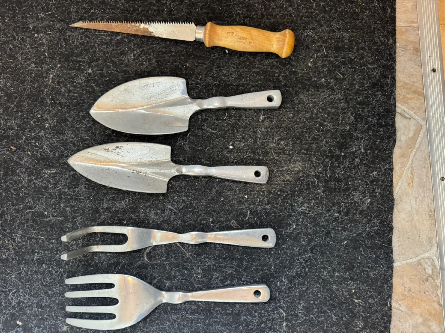 Garden Tools Set thumbnail