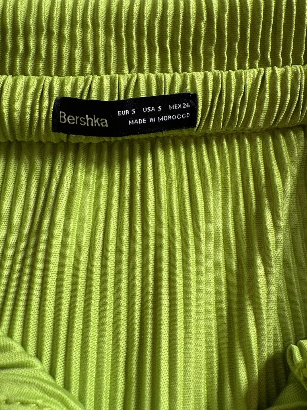 Lime Green Dress image indicator(5)