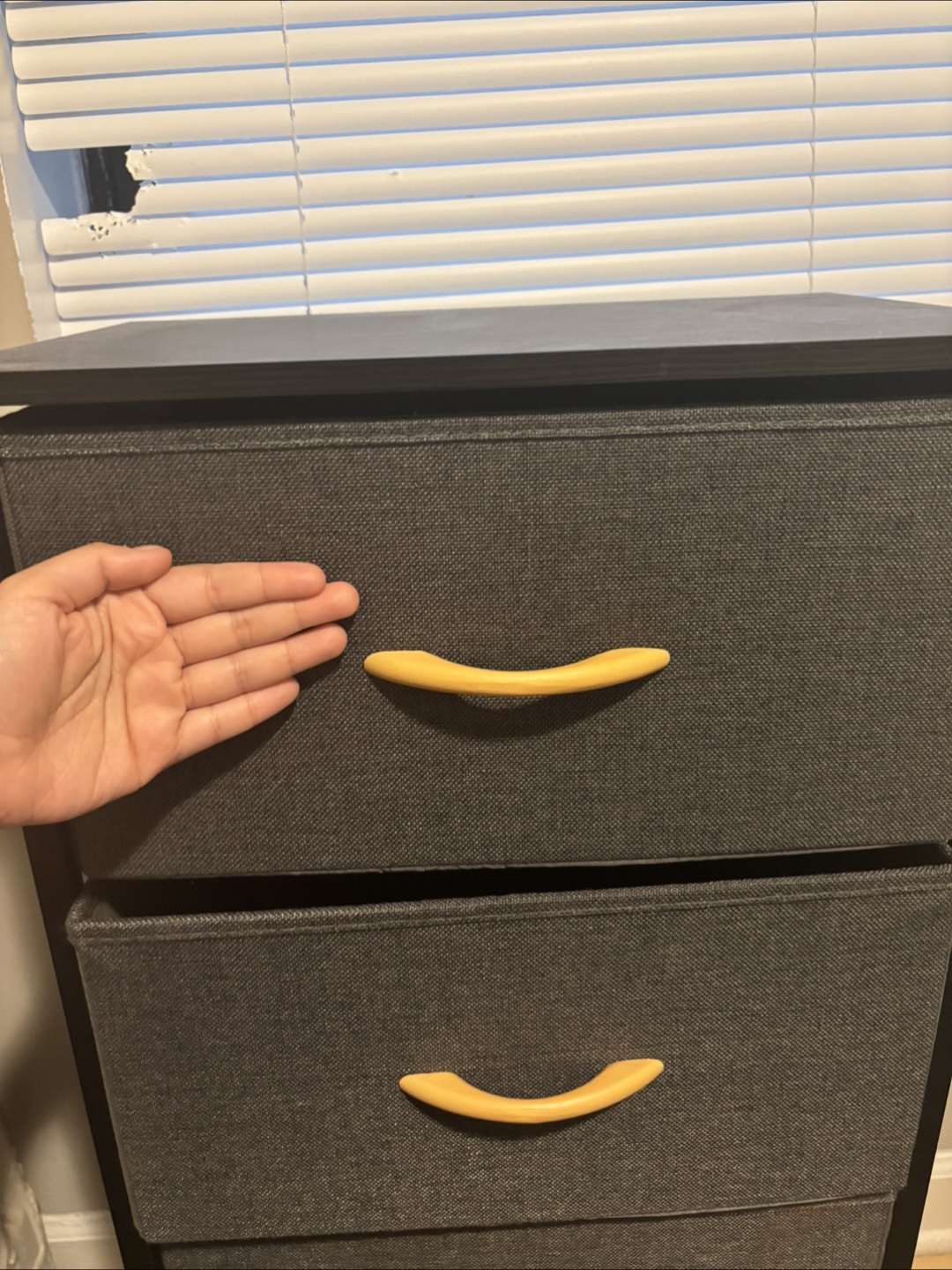 Small bedside dresser - photo 2