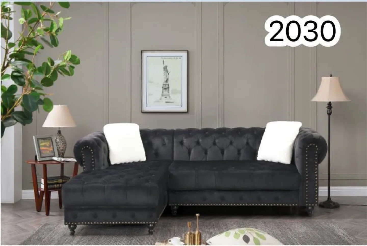 Luxurious Dark Grey Sectional Couch thumbnail