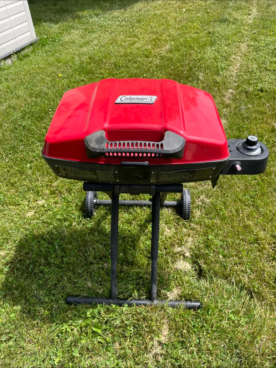 Coleman Portable Propane Grill thumbnail