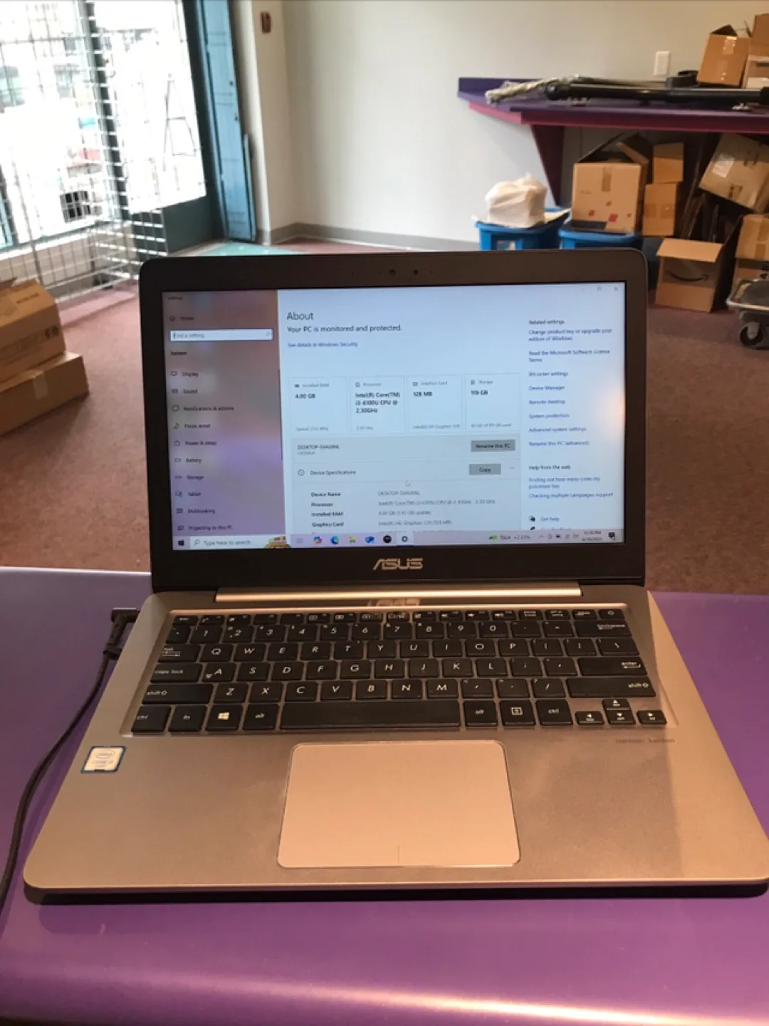 Asus UX310U i3-6100U 4GB RAM, 120GB SSD notebook thumbnail