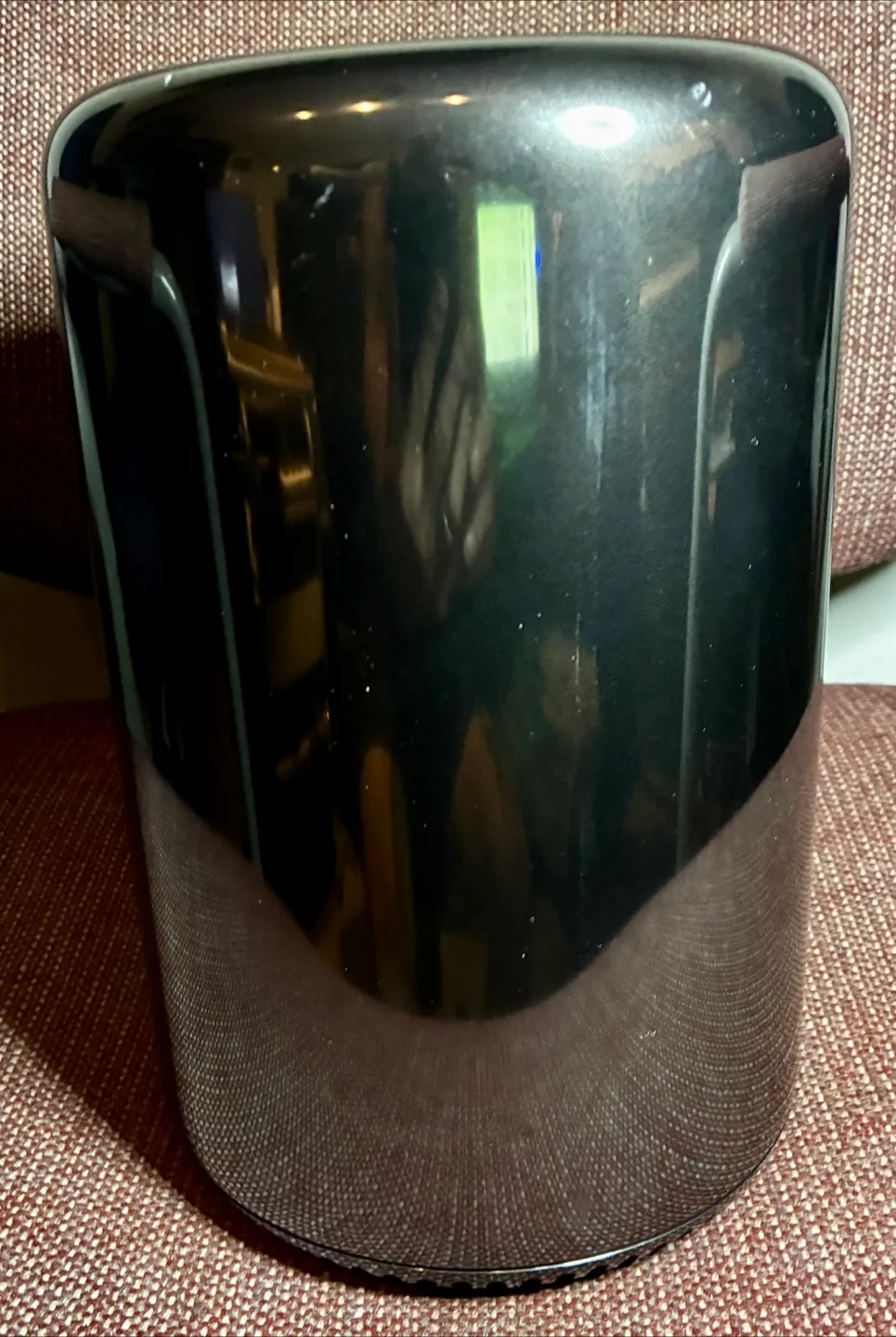 Apple Mac Pro GREAT MUSIC PRODUCTION MACHINE!! thumbnail