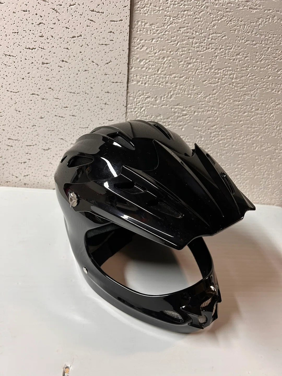 Black Helmet image indicator(3)