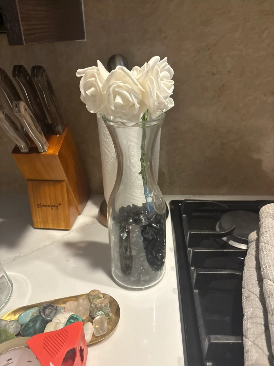 Glass Vase with Flowers thumbnail