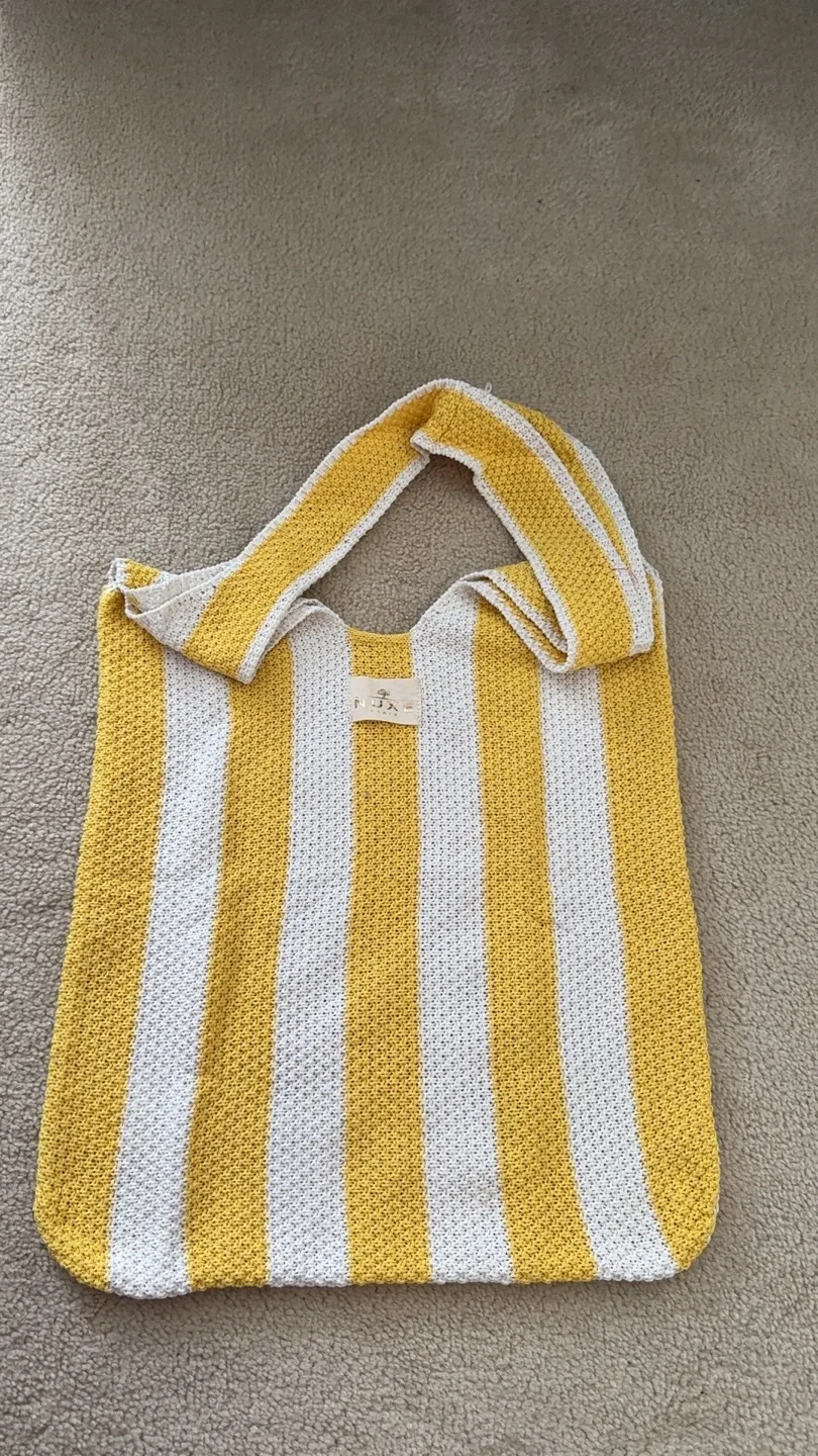 Striped Yellow and White Tote Bag image indicator(2)