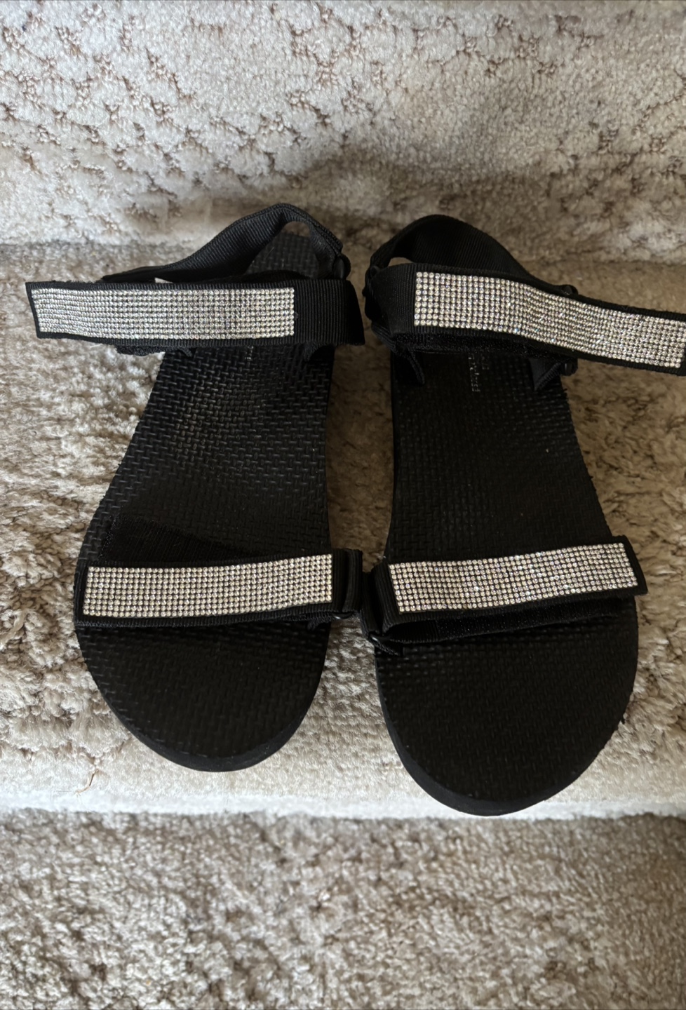Black sandals with silver rhinestones - photo 3