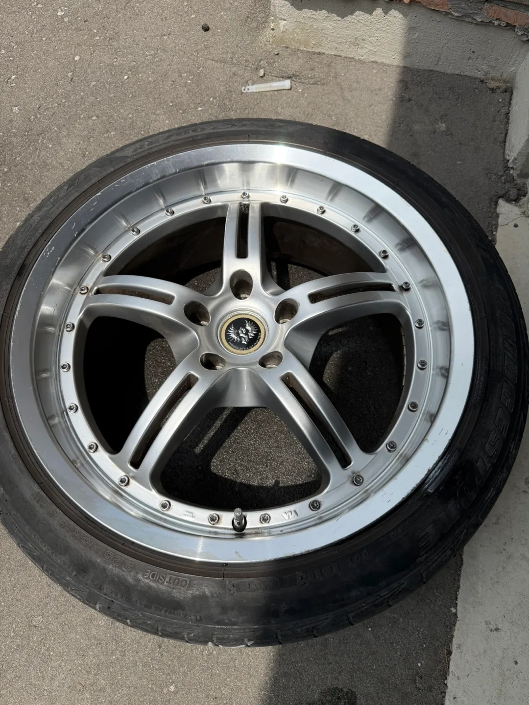 Tire & Rims 225/45R19 thumbnail