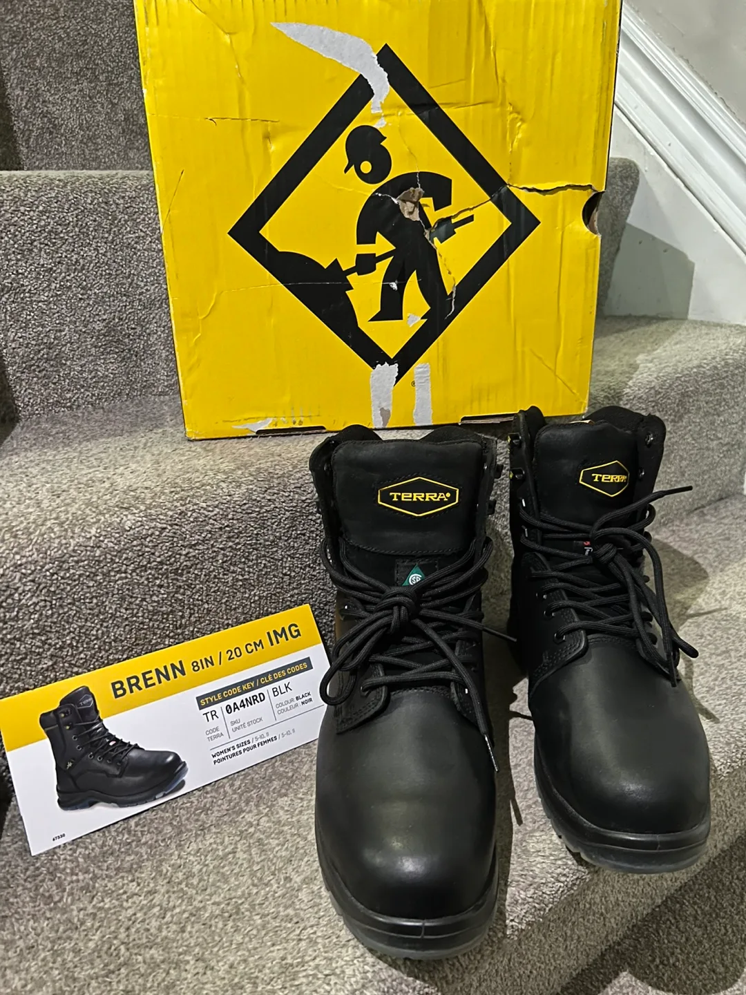 NEW Terra Women’s 9 CSA Grade Waterproof Work Boots image indicator(6)