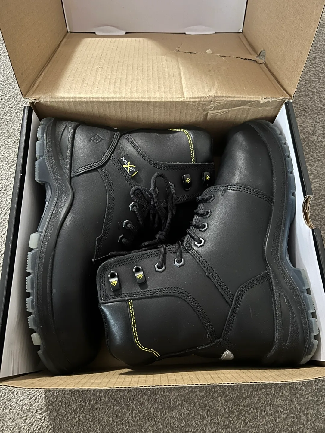 NEW Terra Women’s 9 CSA Grade Waterproof Work Boots image indicator(8)