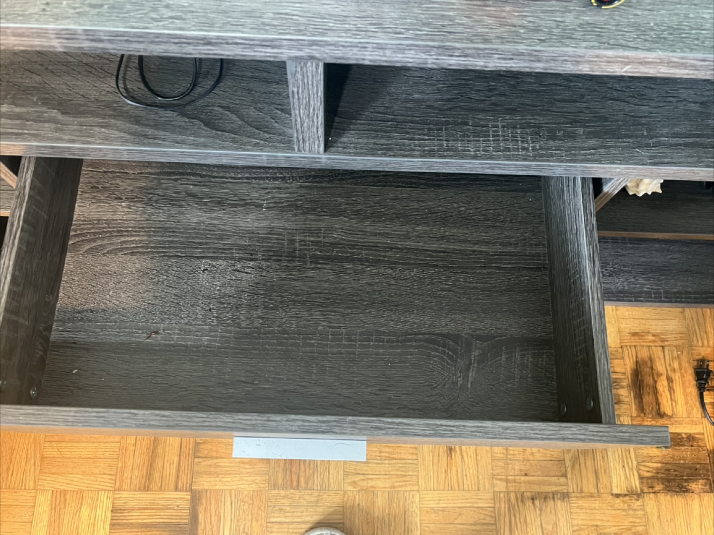 Wooden TV Stand - photo 3