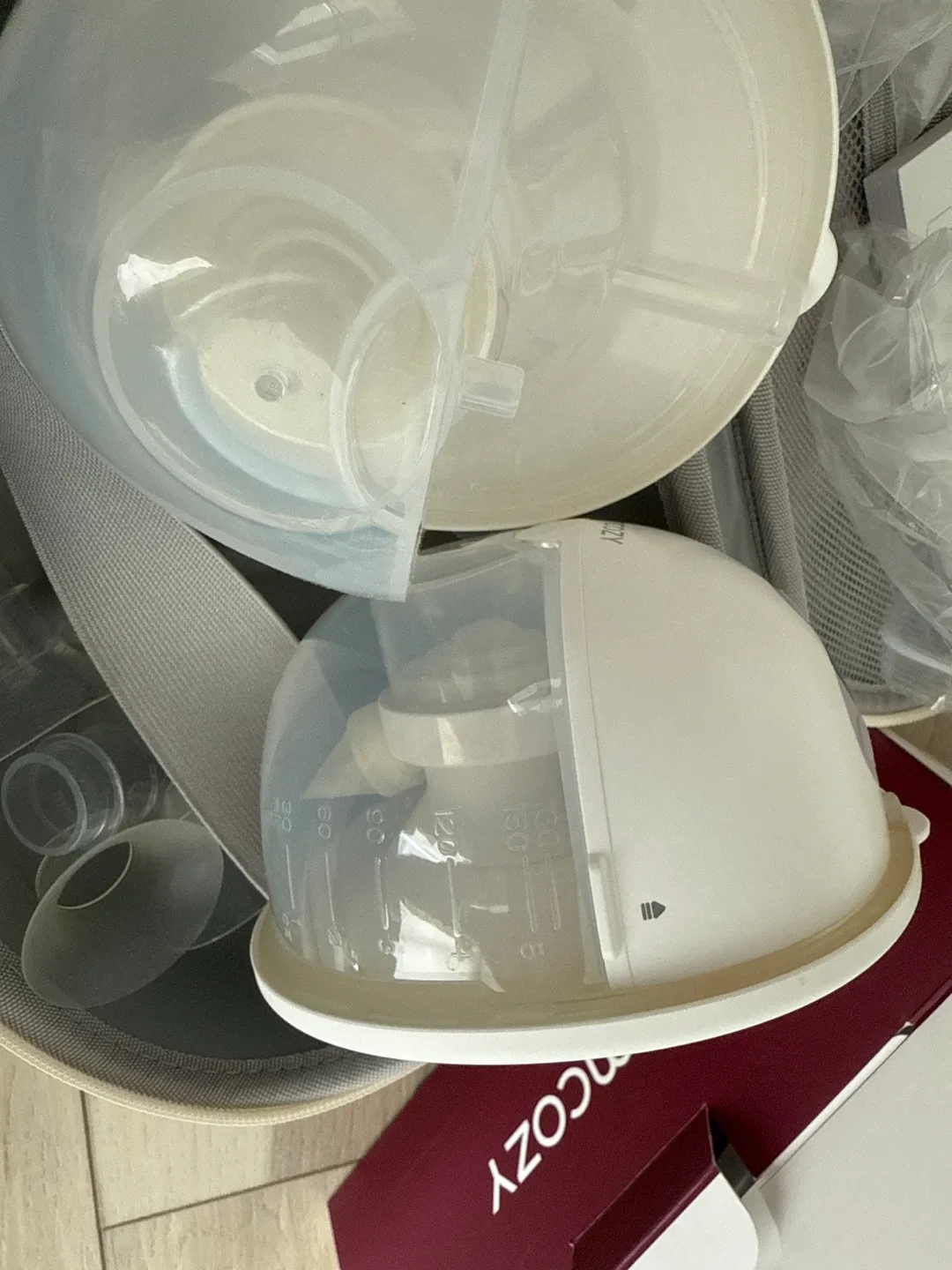 Momcozy M5 Wearable Breast Pump Set image indicator(4)