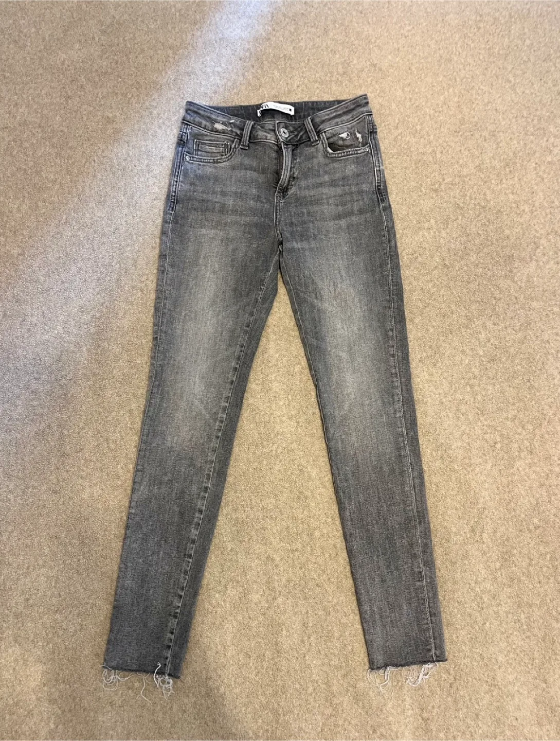 Zara Grey Jeans-Size 2 thumbnail