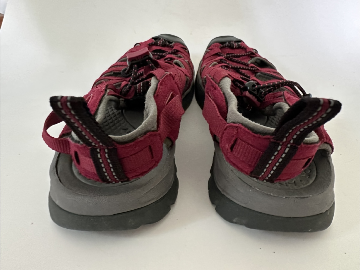 Keen burgundy sandals  Size 8.5 - photo 4