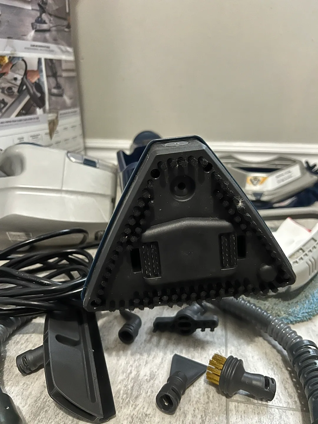 Hoover Steamscrub 2-in-1 Pet Steam Cleaner and Mop image indicator(6)