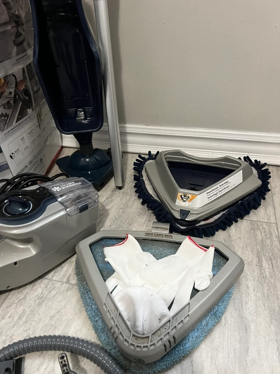 Hoover Steamscrub 2-in-1 Pet Steam Cleaner and Mop image indicator(4)